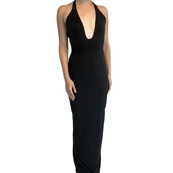 Skims Maxi Dress Halter Plunge Black Fitted Lounge Minimalist Size Medium New - Picture 7 of 7